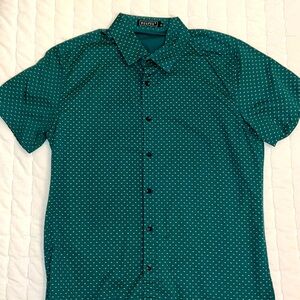 Men’s M Button-Up shirt
